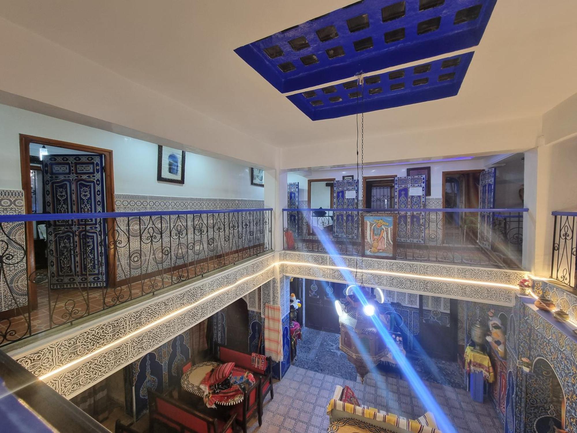 Hotel Al Kassaba Шефшауэн Экстерьер фото